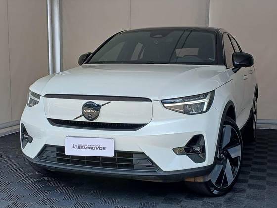 VOLVO C40 P8 RECHARGE TWIN ELECTRIC ULTIMATE AWD